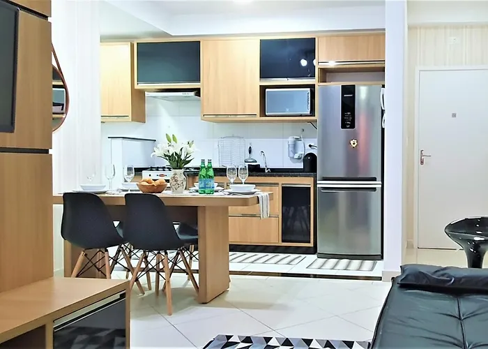 Apto 2 Novo com Varanda Gourmet, Piscina, Sauna e Sala Jogos - UBATUBA